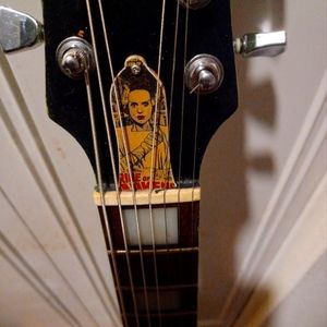 Dearmond 7-string electric guitar